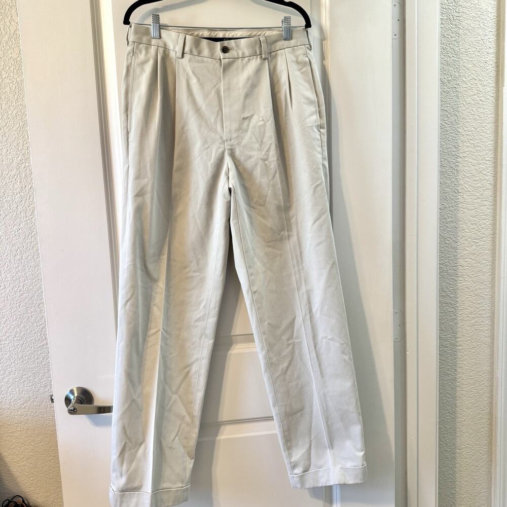Brooks Brothers Advantage Chino 33x32 Beige Khaki Pleated Dress Pants Uniform